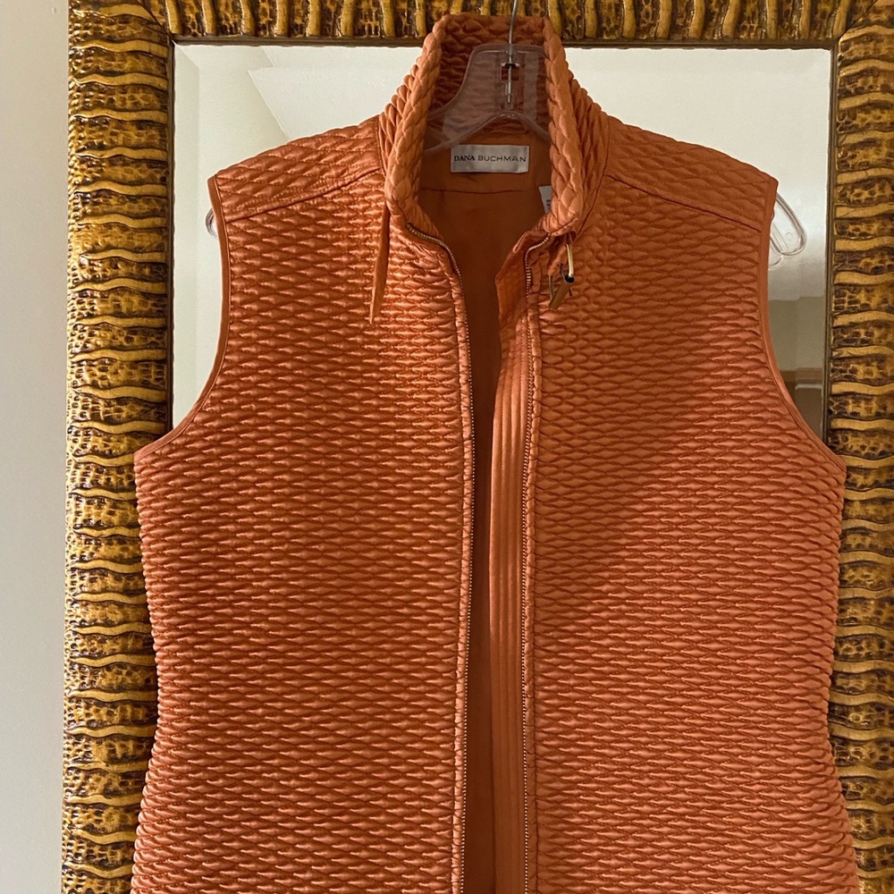 Dana Buchman women vest